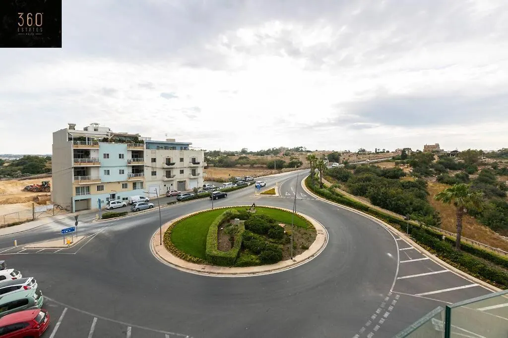 Designer 3Br Home, W/ Lovely Green Views & Wifi By 360 Estates Marsaxlokk Apartment