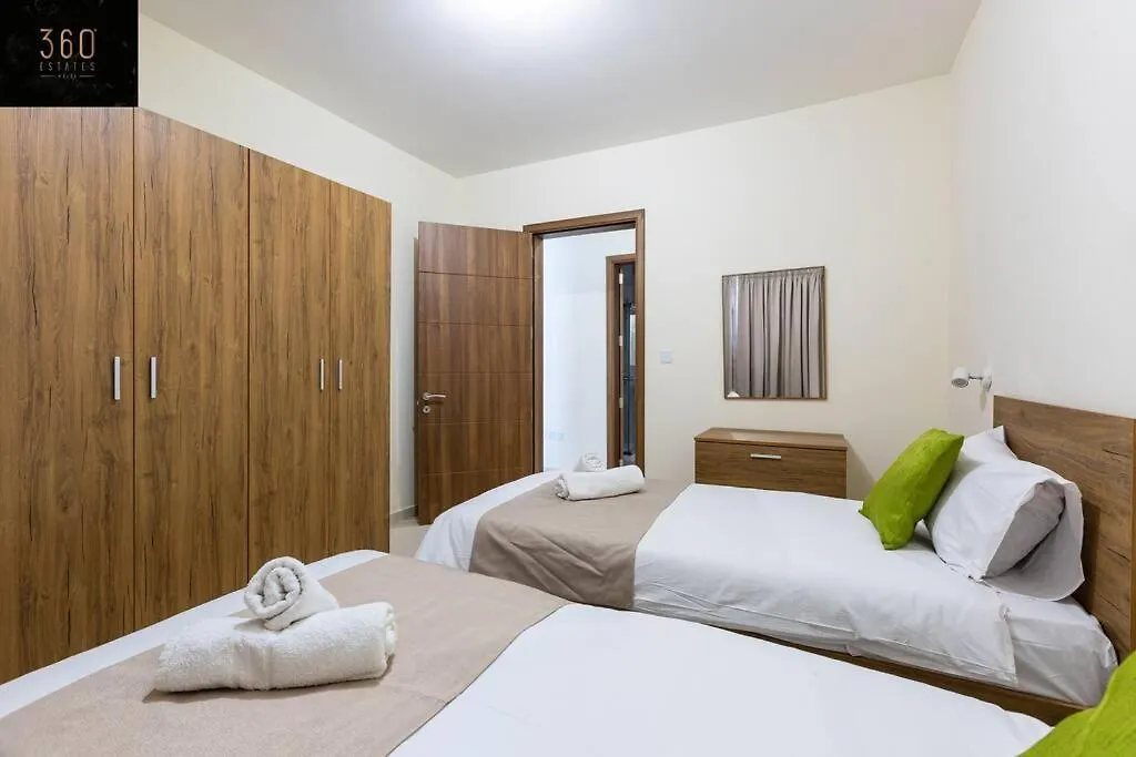 Designer 3Br Home, W/ Lovely Green Views & Wifi By 360 Estates Marsaxlokk
