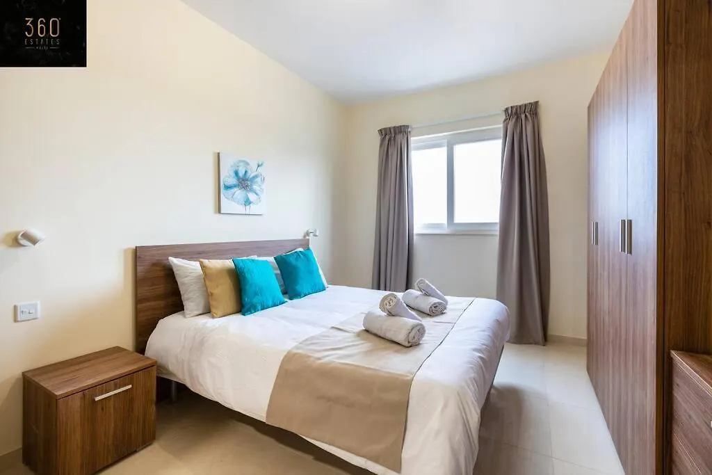 Designer 3Br Home, W/ Lovely Green Views & Wifi By 360 Estates Marsaxlokk Apartment